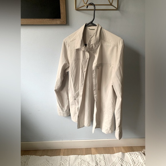 Royal Robbin’s Insect Shield Button Up - Picture 1 of 8